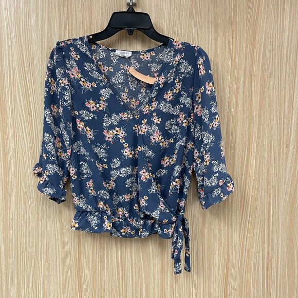 Sienna Sky blue floral top size small - Picture 1 of 8